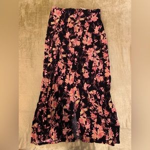 Free people floral midi skirt button closure sz 2 EUC